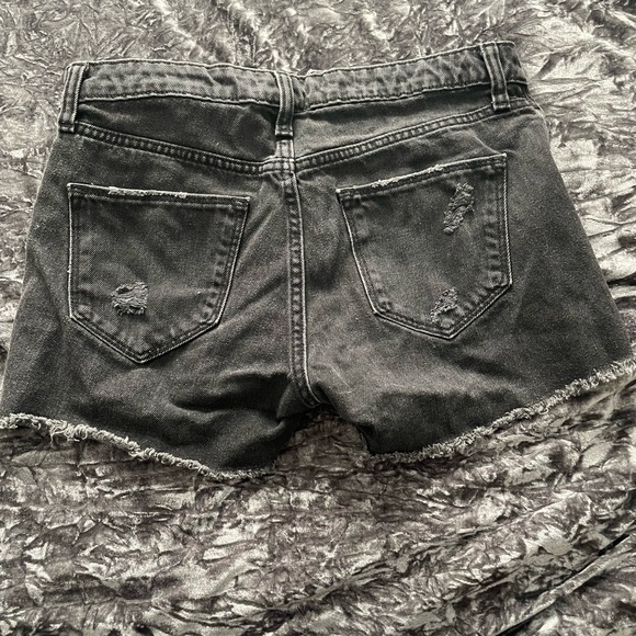 Black Jean shorts - Picture 2 of 2